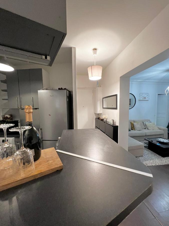 Superbe 2 Chambres Proche Montmartre パリ エクステリア 写真