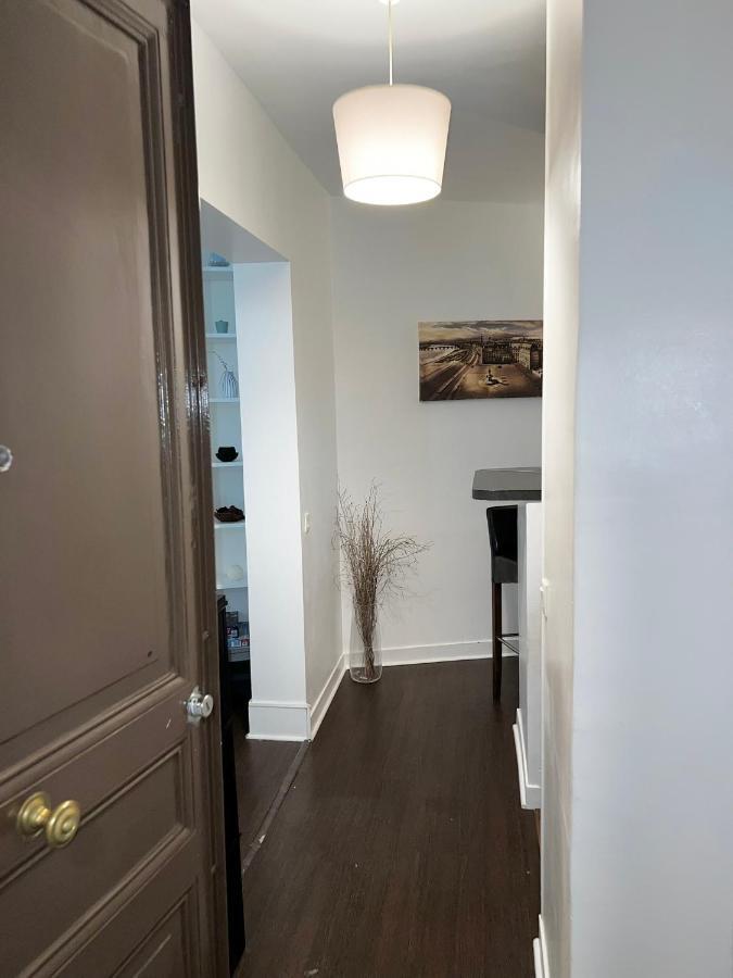 Superbe 2 Chambres Proche Montmartre パリ エクステリア 写真
